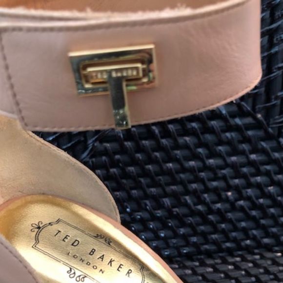 Ted Baker London "Aaleyah" Leather Heels - Picture 5 of 8